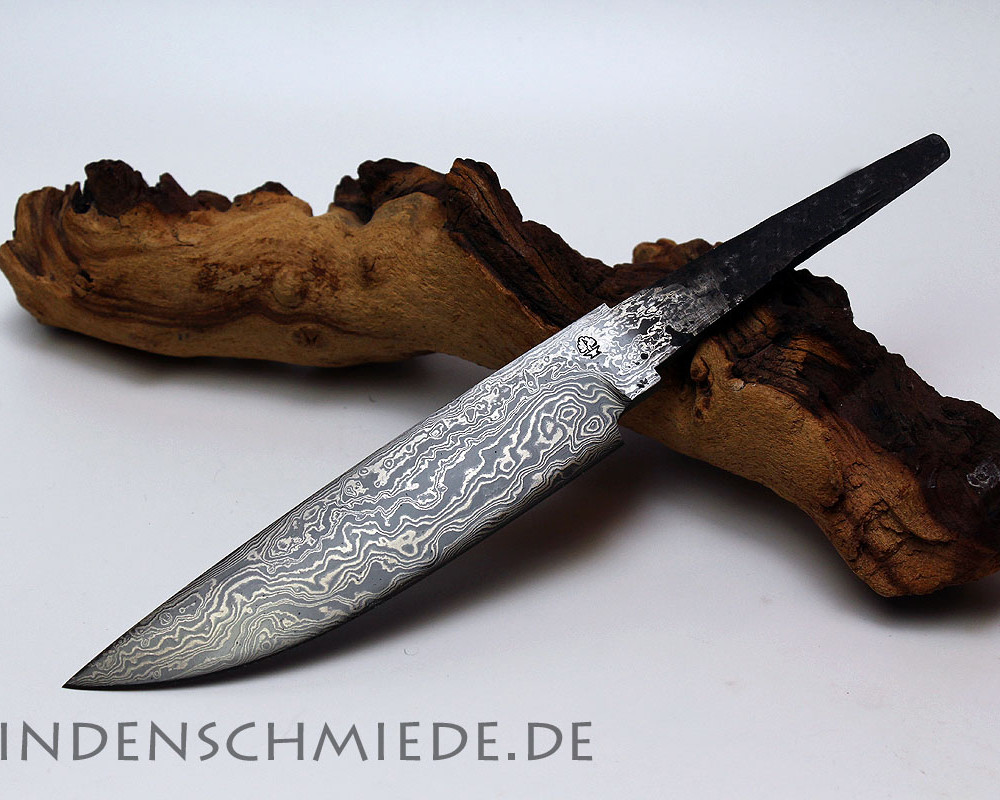 Damast Messerklingen handgeschmiedet aus der Lindenschmiede