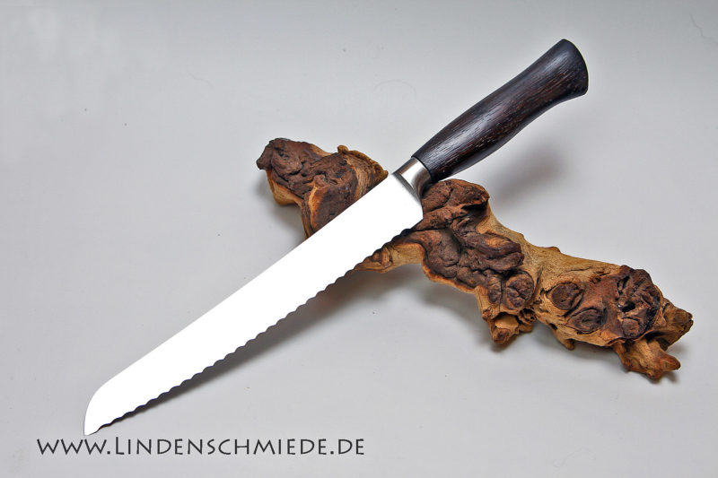 Brotmesser 21cm Räuchereiche